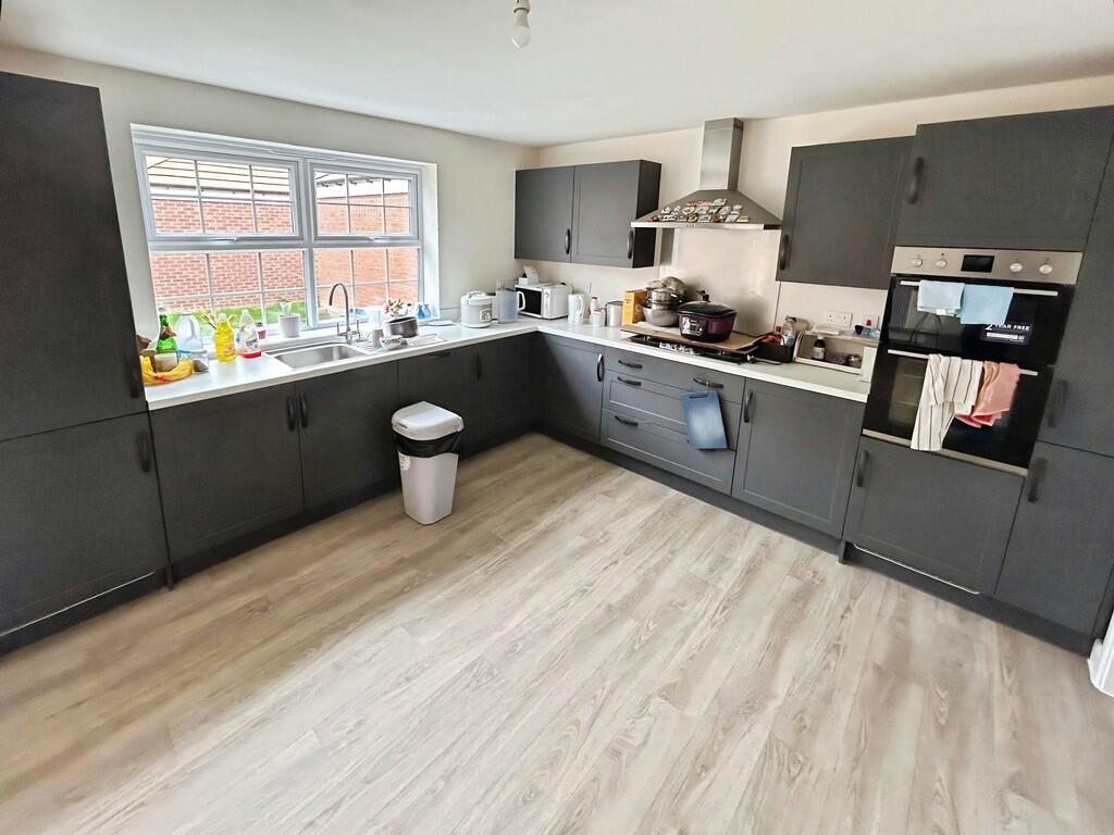 House in Nottingham - View 5