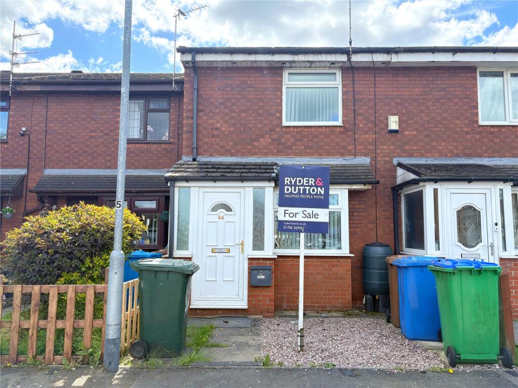 Main image of property: Summersgill Close, Heywood, Greater Manchester, OL10