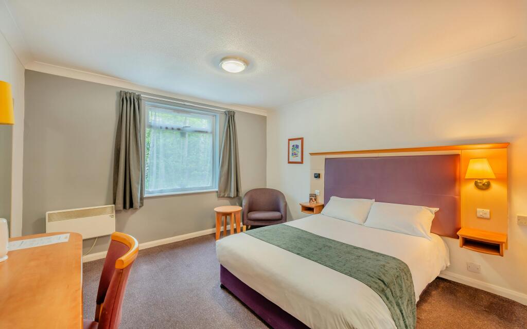 8690267-interior39.jpg