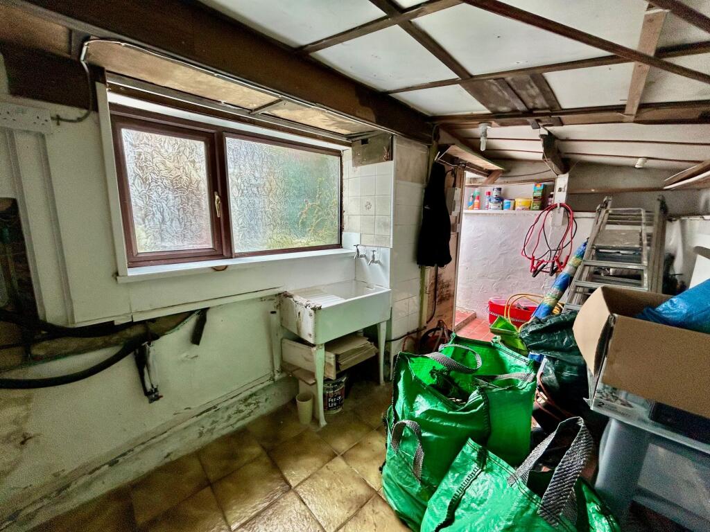 Additional image 22 of Poplar Grove, Bradford, BD7