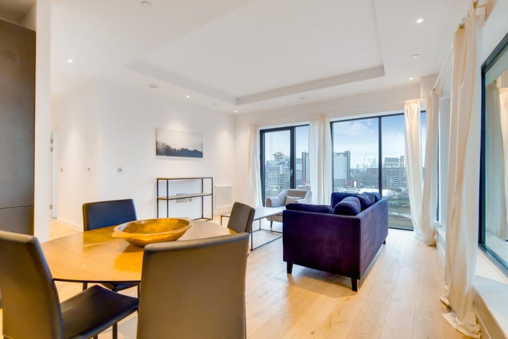 Modena House, London City Island, Lyell Street, E14 - View 3