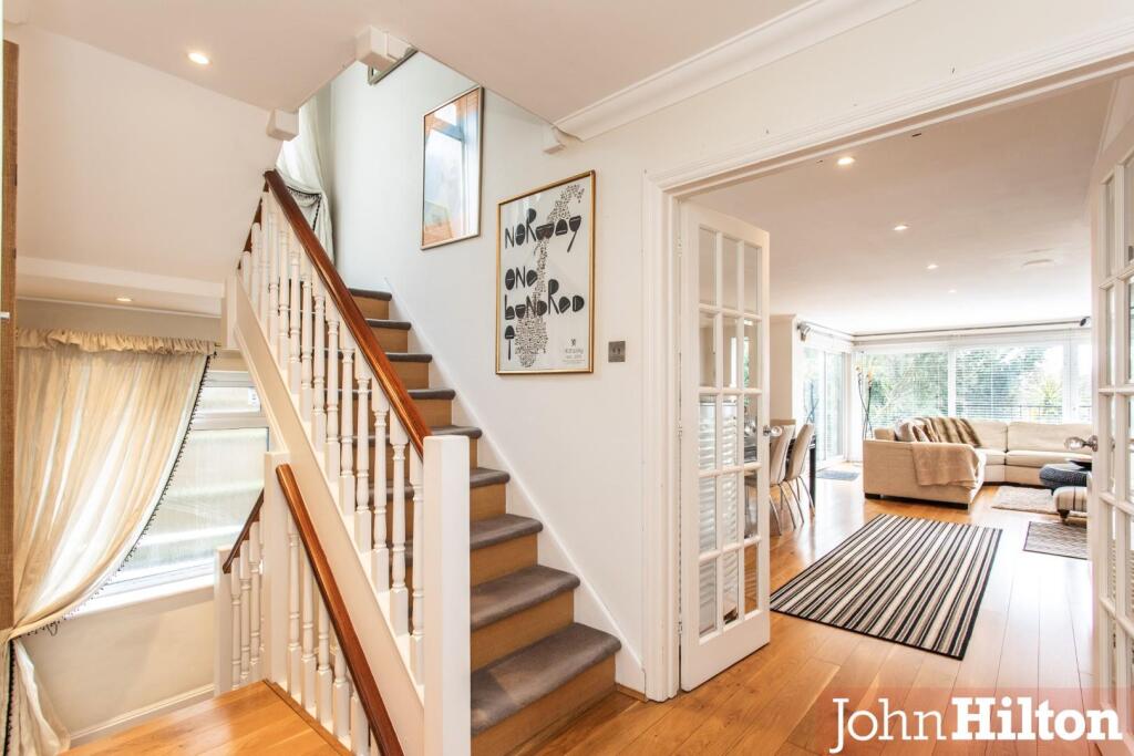 House in Brighton - View 5