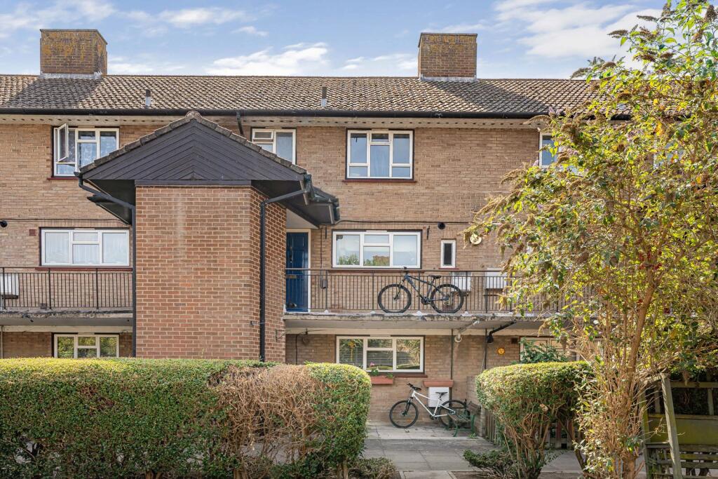 Main image of property: Buttercup Square, Stanwell, Staines-upon-Thames, Surrey, TW19