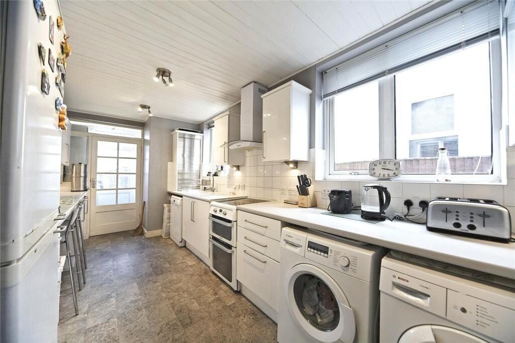 House in London - View 4