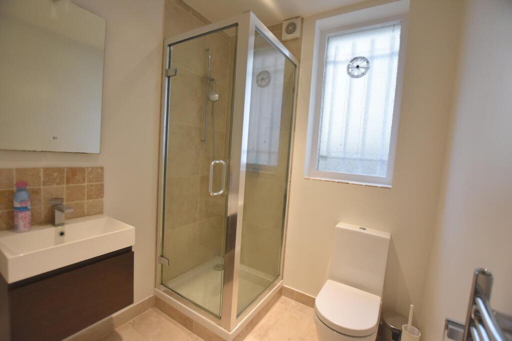 Apartment in London - View 5
