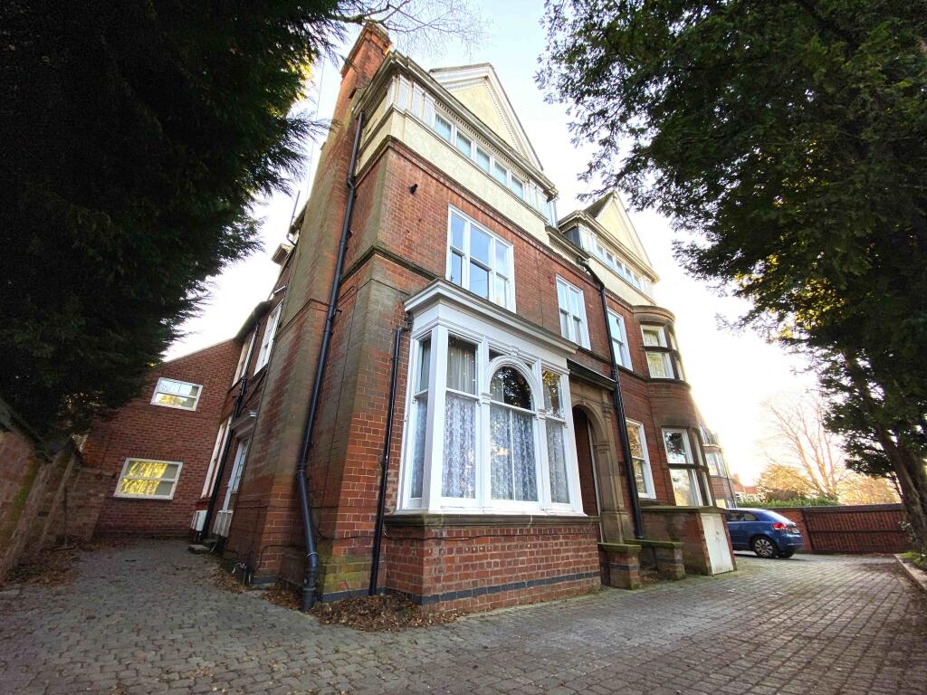 Main image of property: Knighton Road, Stoneygate, LE2 3HH