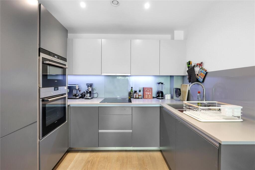 Apartment in London, Hoxton - View 2