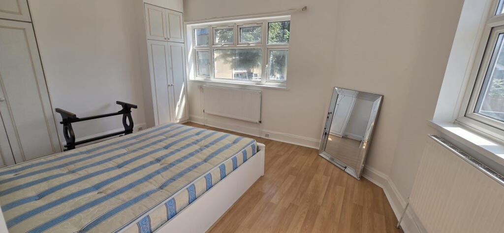 Main image of property: Woodford Road, London, E7