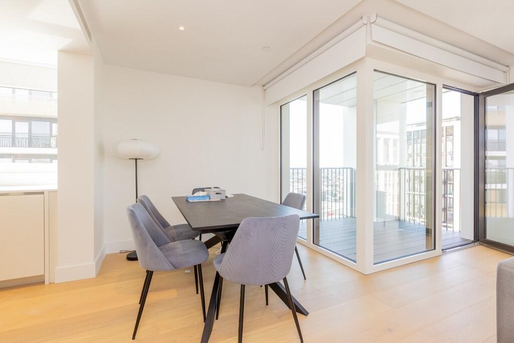 Apartment in London, Shepherd's Bush - View 3