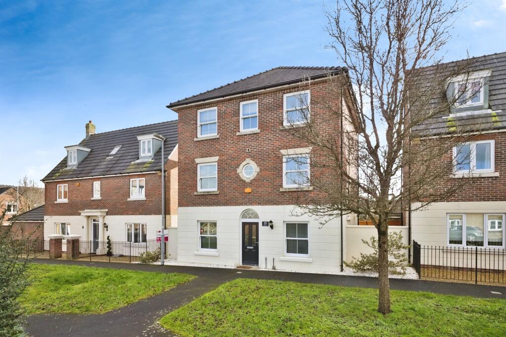 Main image of property: Oak Drive, Crewkerne