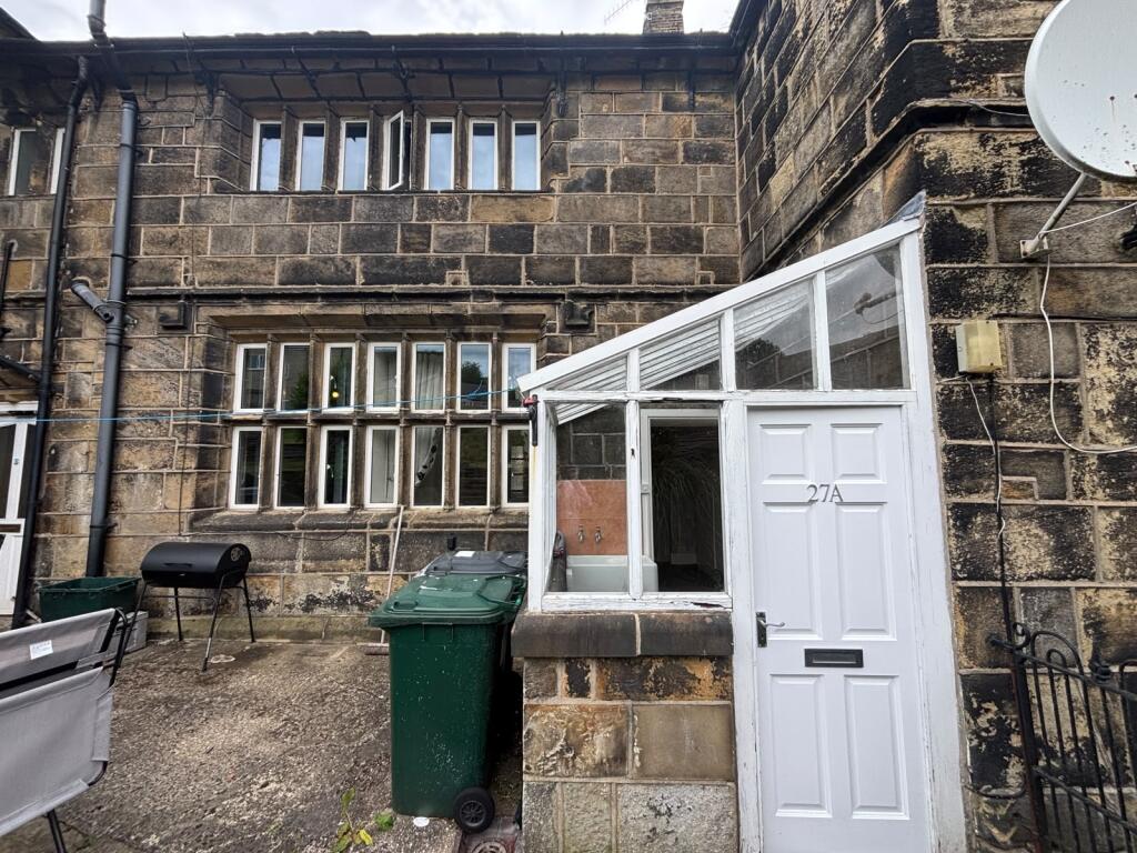 Main image of property: Linfit Fold, Linthwaite, HUDDERSFIELD