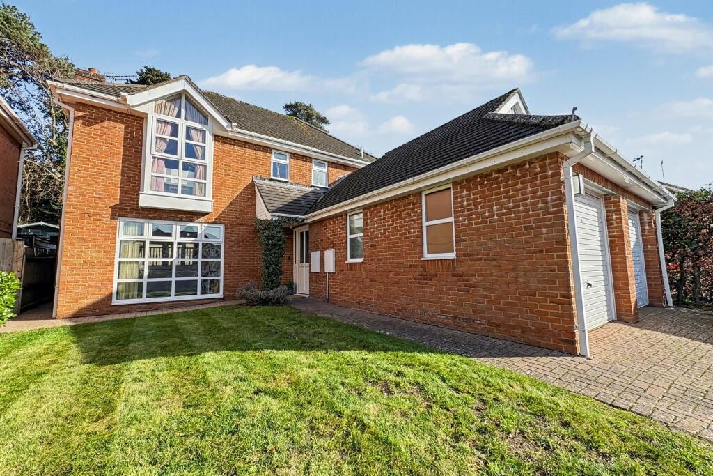 Main image of property: Corfe Mullen