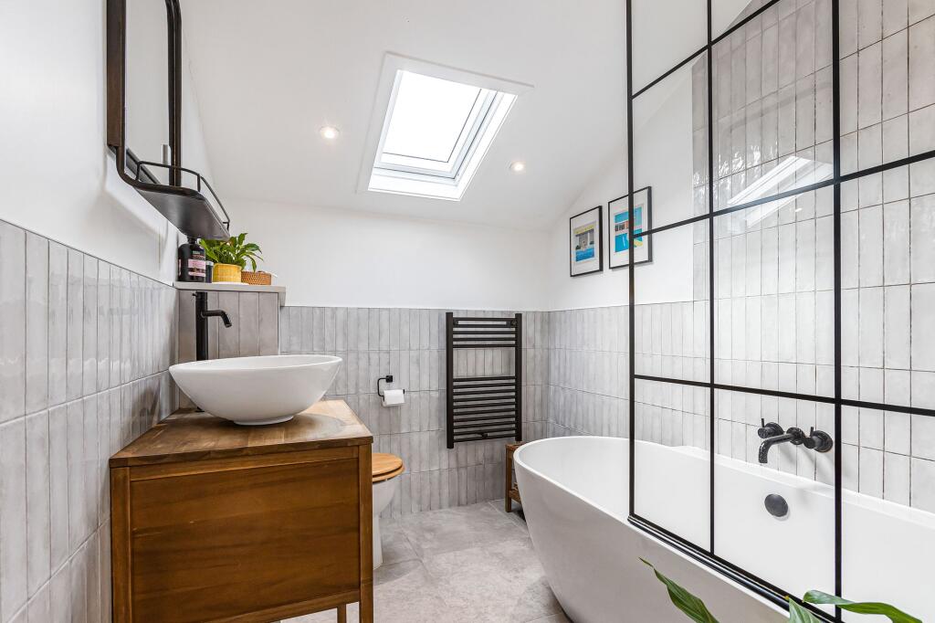 Additional image 23 of Brampton Road, St. Albans, AL1