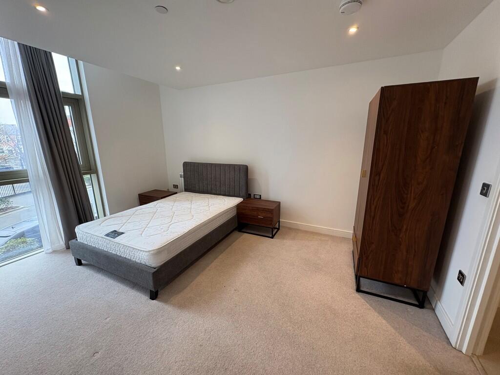 Apartment in Nottingham - More