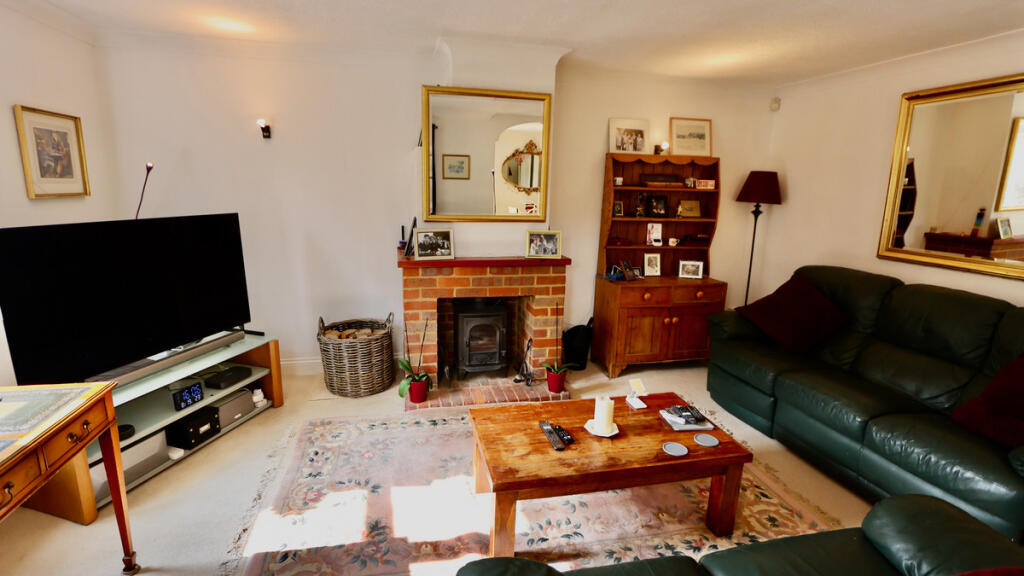 High Street, Great Missenden, HP16 photo 3