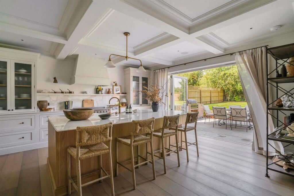 House in South Oxfordshire, Shiplake - View 3