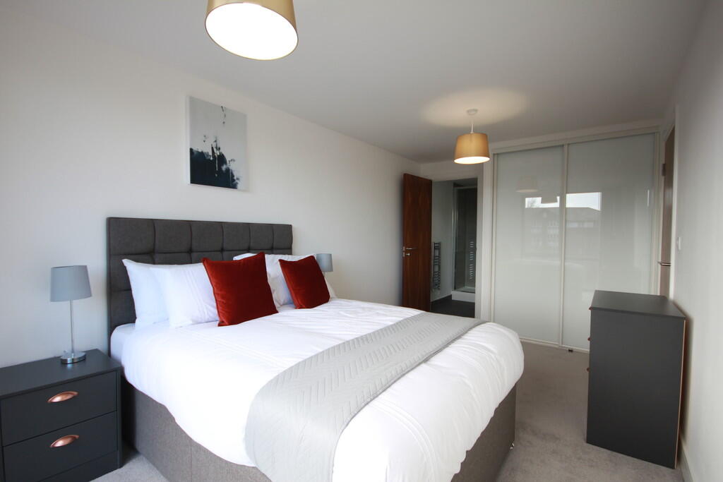 Apartment in Birmingham, Calthorpe Fields - More