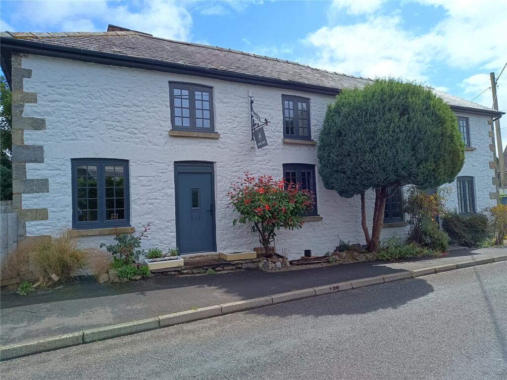 House in Llandrindod Wells