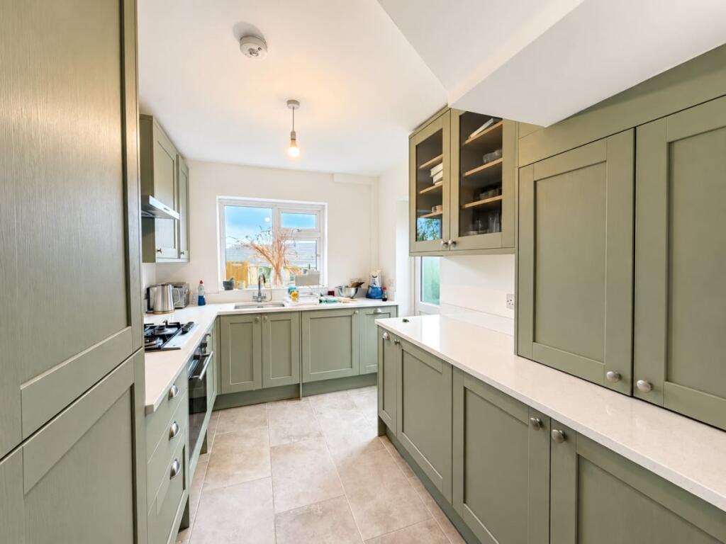 House in Downley, Buckinghamshire - View 5