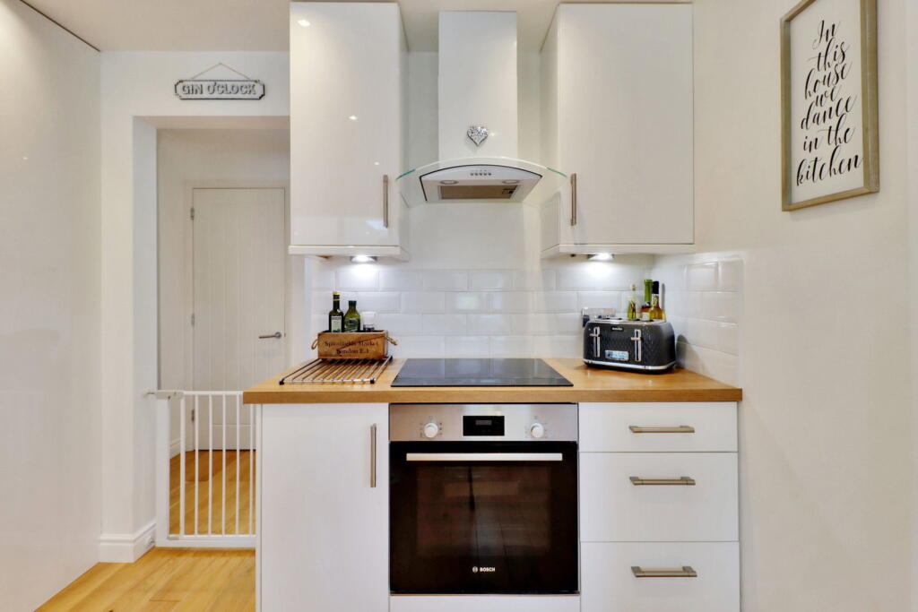 House in Gravesham, Shorne - View 5
