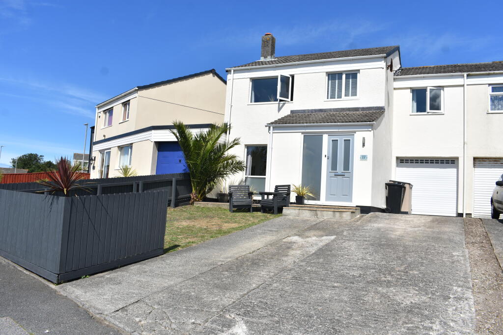 Main image of property: Redruth