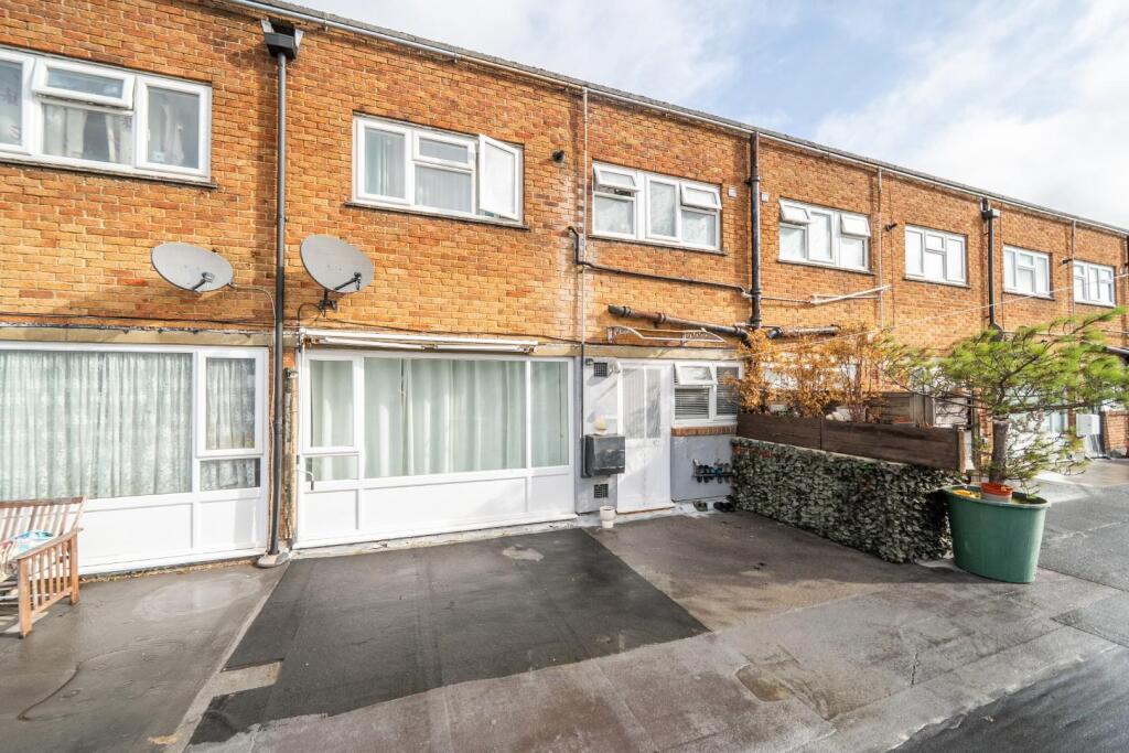 Main image of property: Greywell Road, Havant