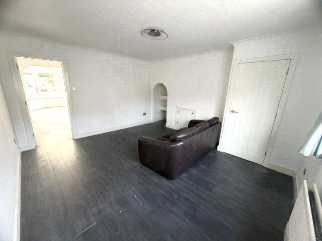 House in Southampton - View 4