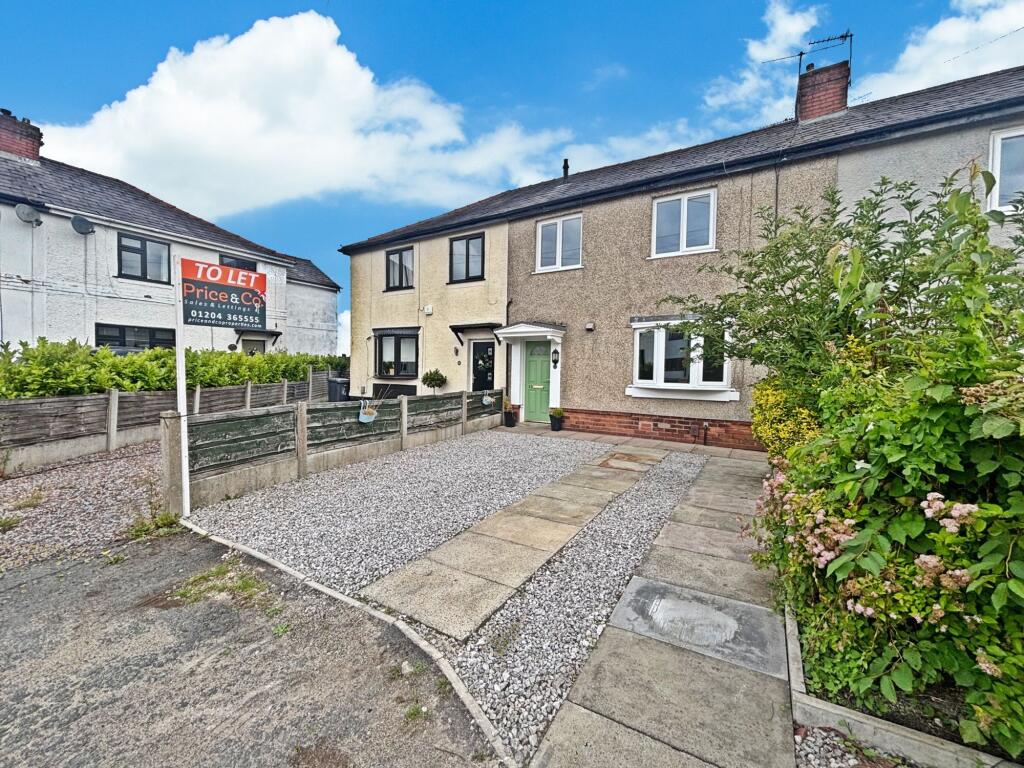 Main image of property: Snydale Close, Westhoughton, BL5