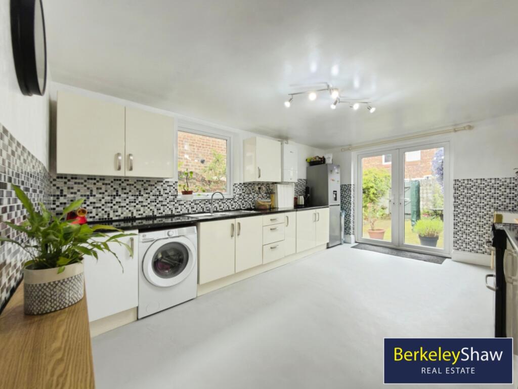 4-bed terraced on Alexandra Road, Crosby, Liverpool, £260,000