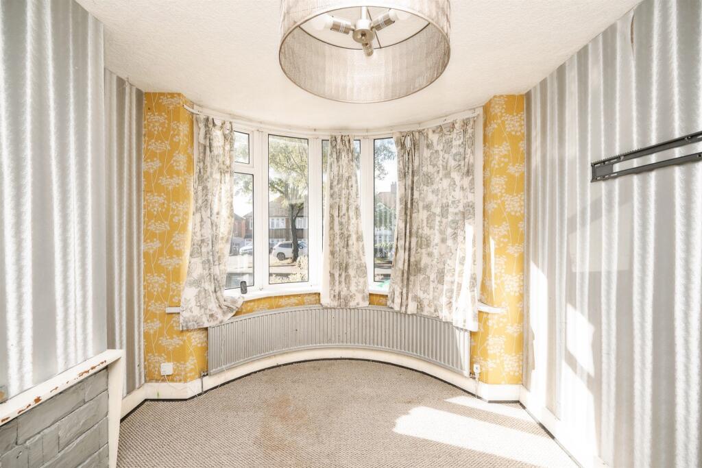 House in Birmingham, West Midlands - View 5