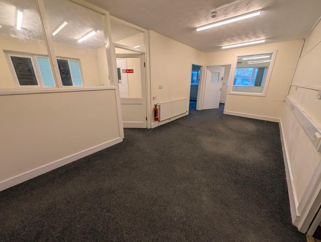 Denham Court Brunel Drive Newark 33.jpg