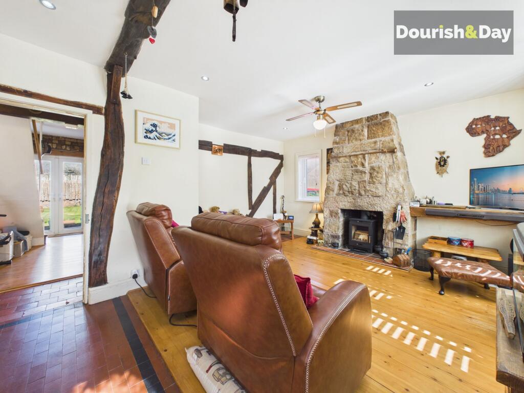 House in Newcastle-under-Lyme, Loggerheads - View 5