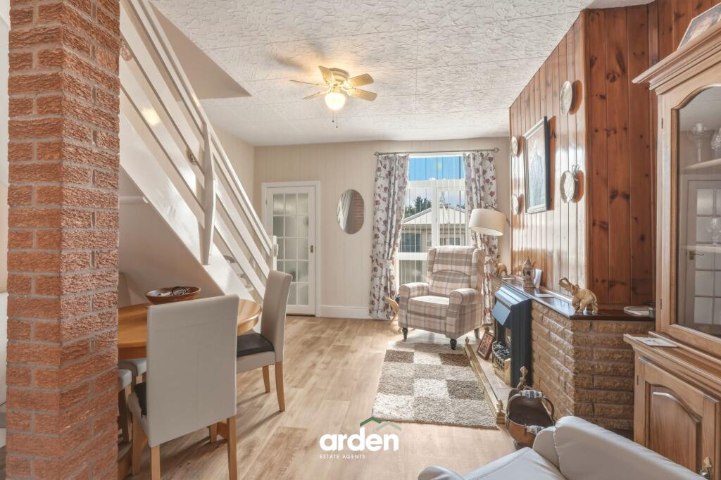 Walkwood Road, Redditch, B97 photo 5