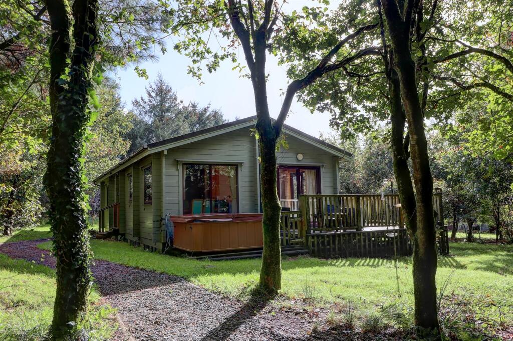 Forest Lakes, Woolsery, Bideford photo 2