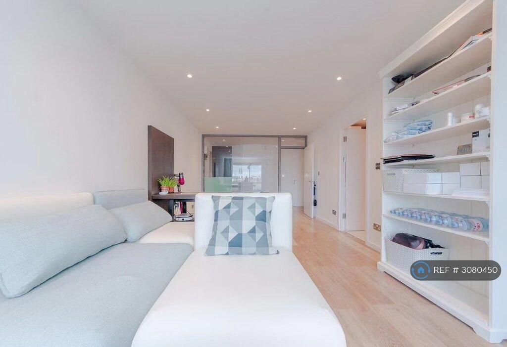 Apartment in London - More
