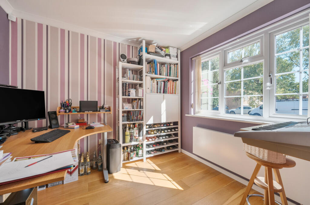 House in Rushmoor, Hampshire - View 5