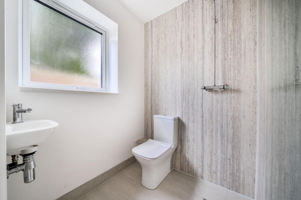 Additional image 11 of Victoria Road, Warminster, Wiltshire, BA12 8HG