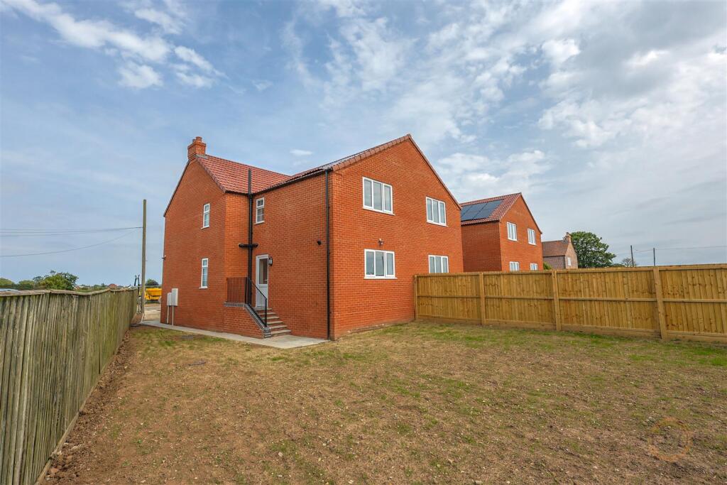 House in Boston, Freiston CP - More