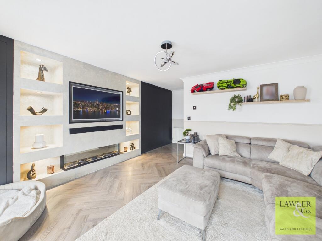 House in Stockport - View 2