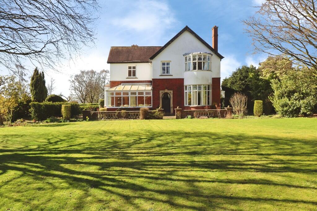 Main image of property: Grantham Road, Waddington, Lincoln