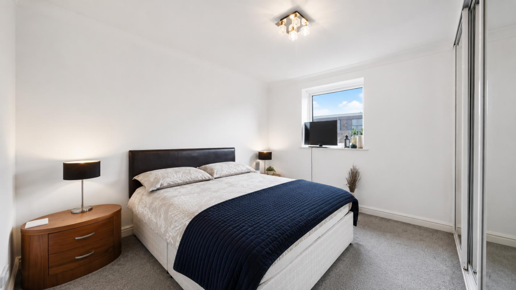 Apartment in London - View 5