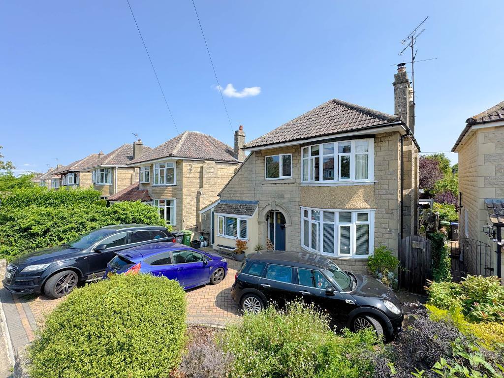 4-bed detached on The Tynings, Corsham, Wiltshire, SN13 9DE, £630,000