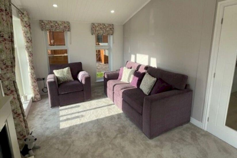 Two Bed Kingston Serenity (42x20), Homestead Lake Country Park, Thorpe Road, Weeley, Essex, CO16 9JN photo 4