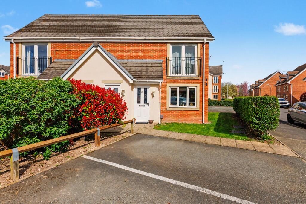 Main image of property: Portia Road, Stratford-Upon-Avon, CV37