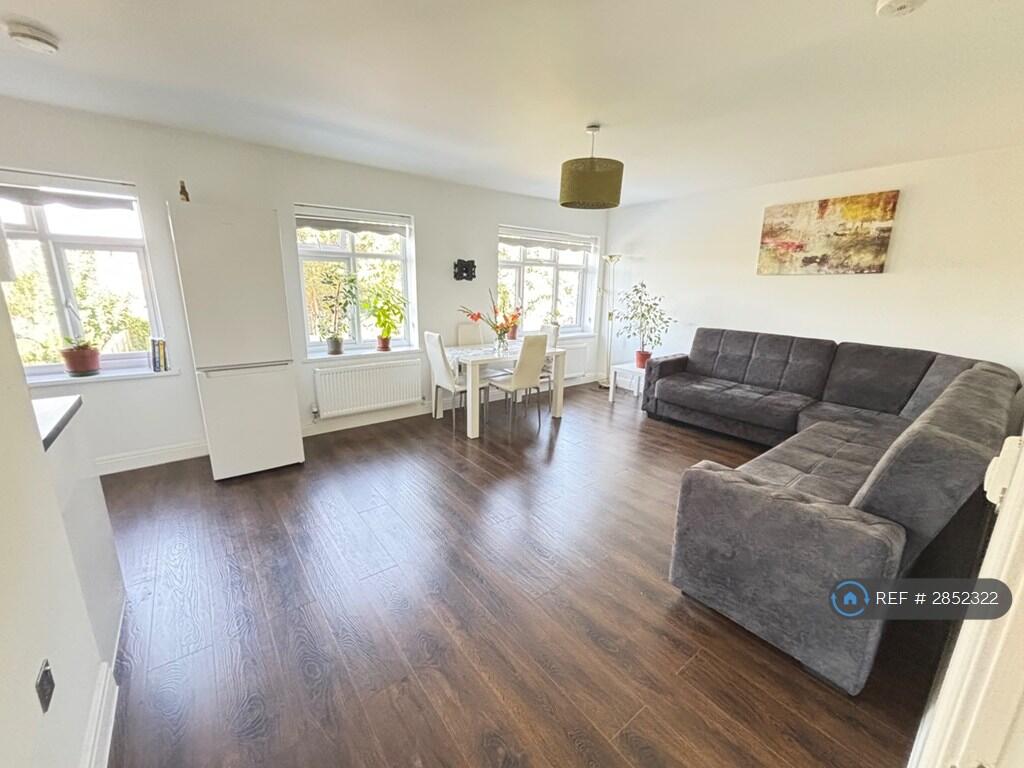 Main image of property: New Road, London, N22
