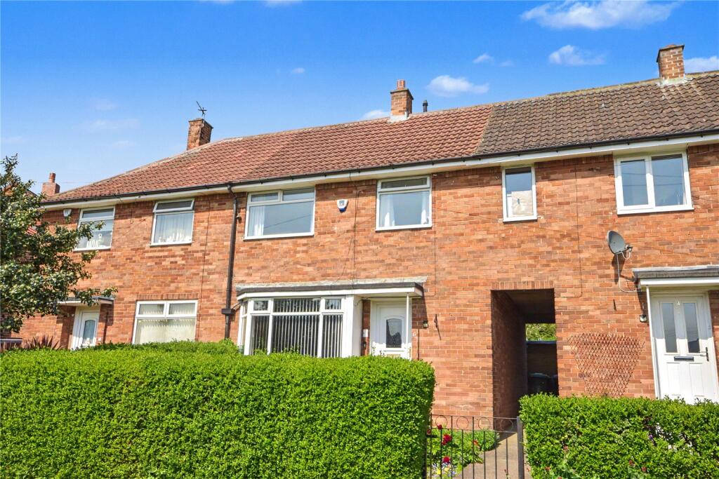 Main image of property: Latchmere Cross, Leeds