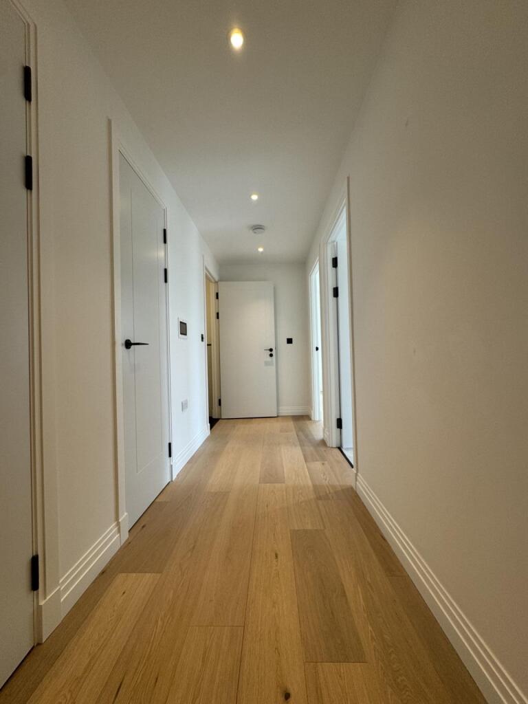 Apartment in London - View 3