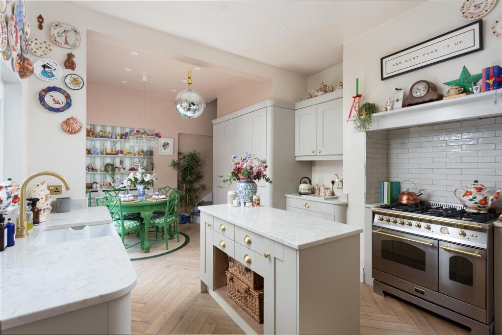 House in York - View 5