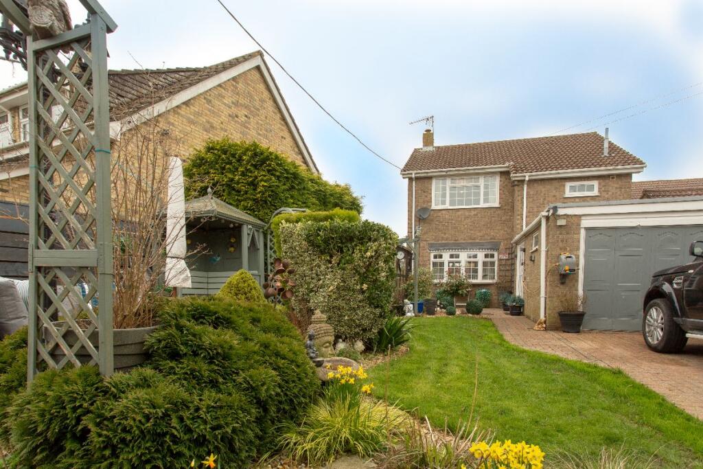 Main image of property: Aldreth Road, Haddenham, Ely