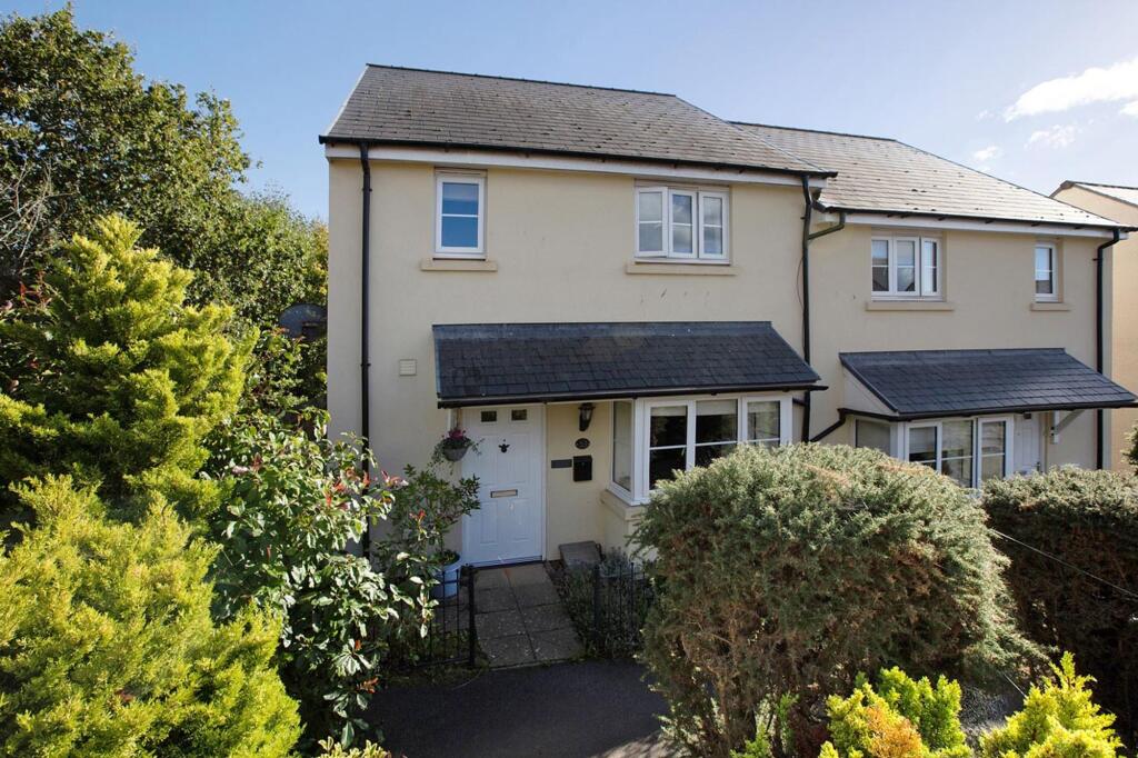 3-bed semi-detached on Carnac Drive, Dawlish, EX7, £315,000